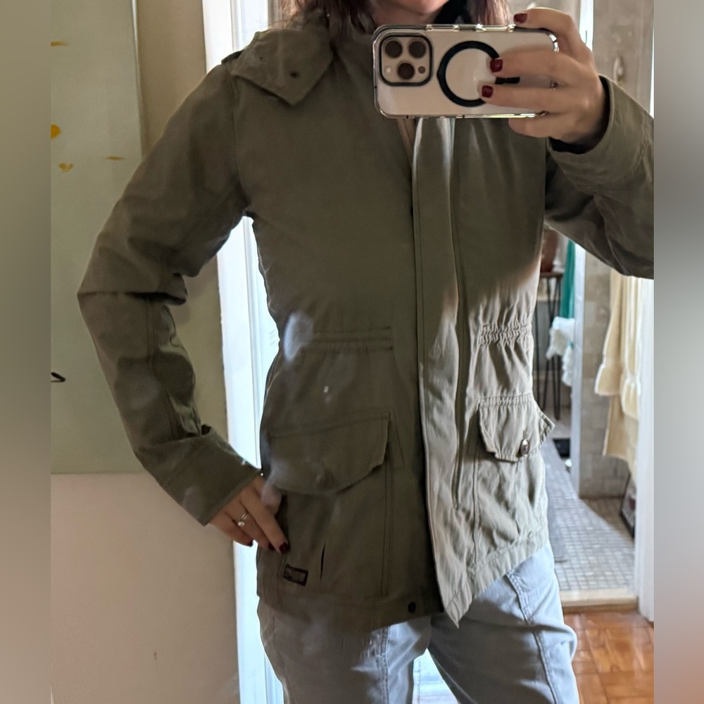 Spring Green Light Jacket With Removable Liner - image 1